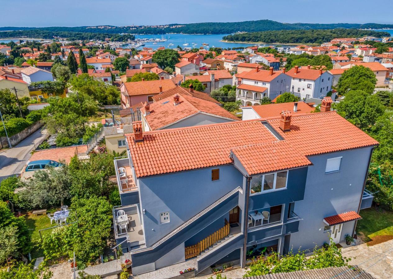 Apartment Lorencin Milka Medulin Exteriör bild
