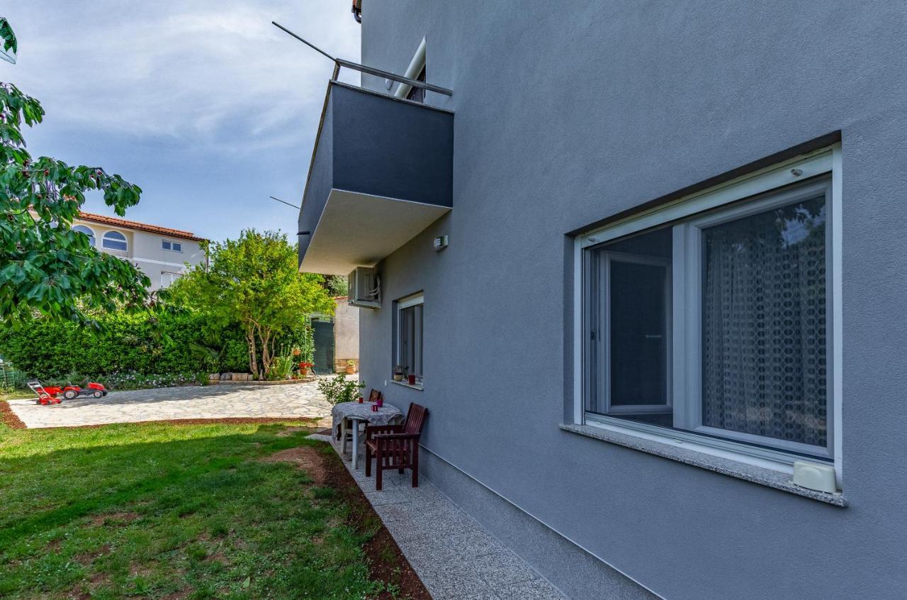 Apartment Lorencin Milka Medulin Exteriör bild