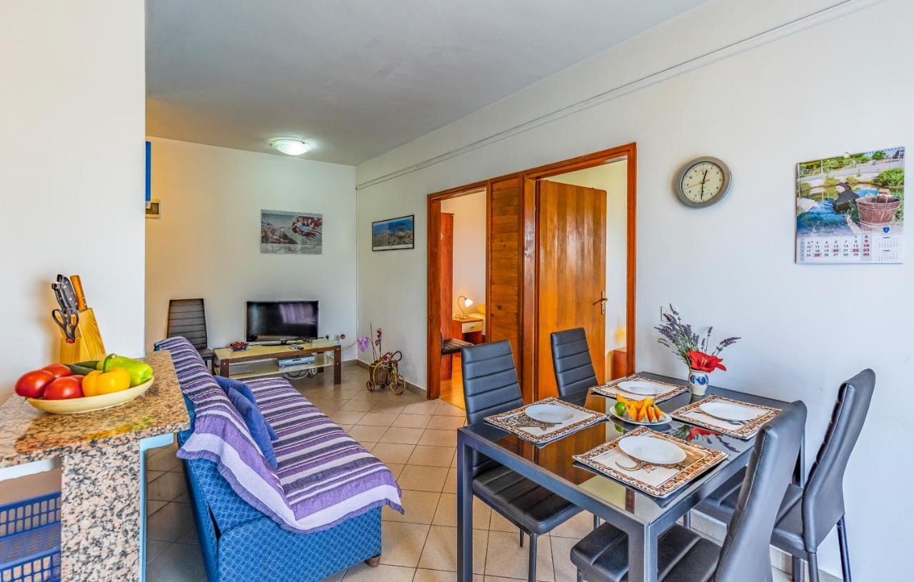 Apartment Lorencin Milka Medulin Exteriör bild