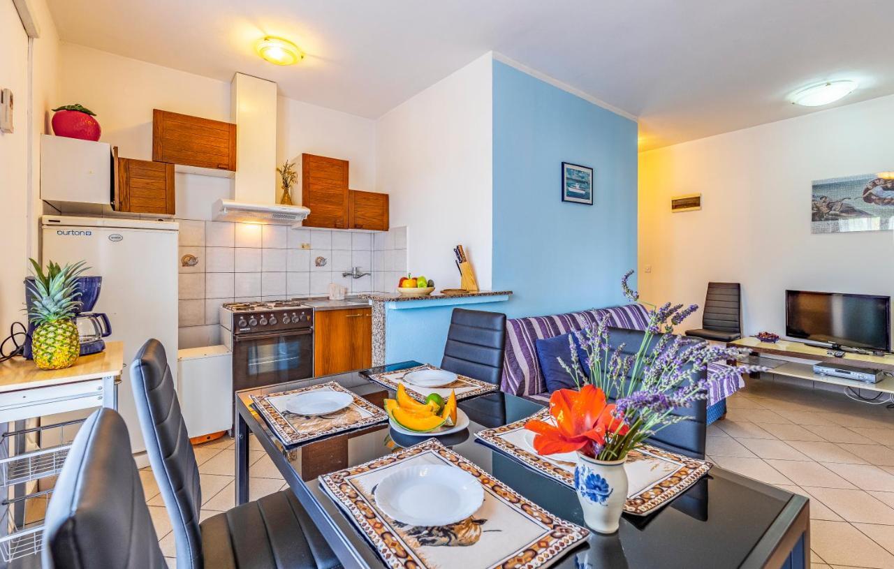 Apartment Lorencin Milka Medulin Exteriör bild